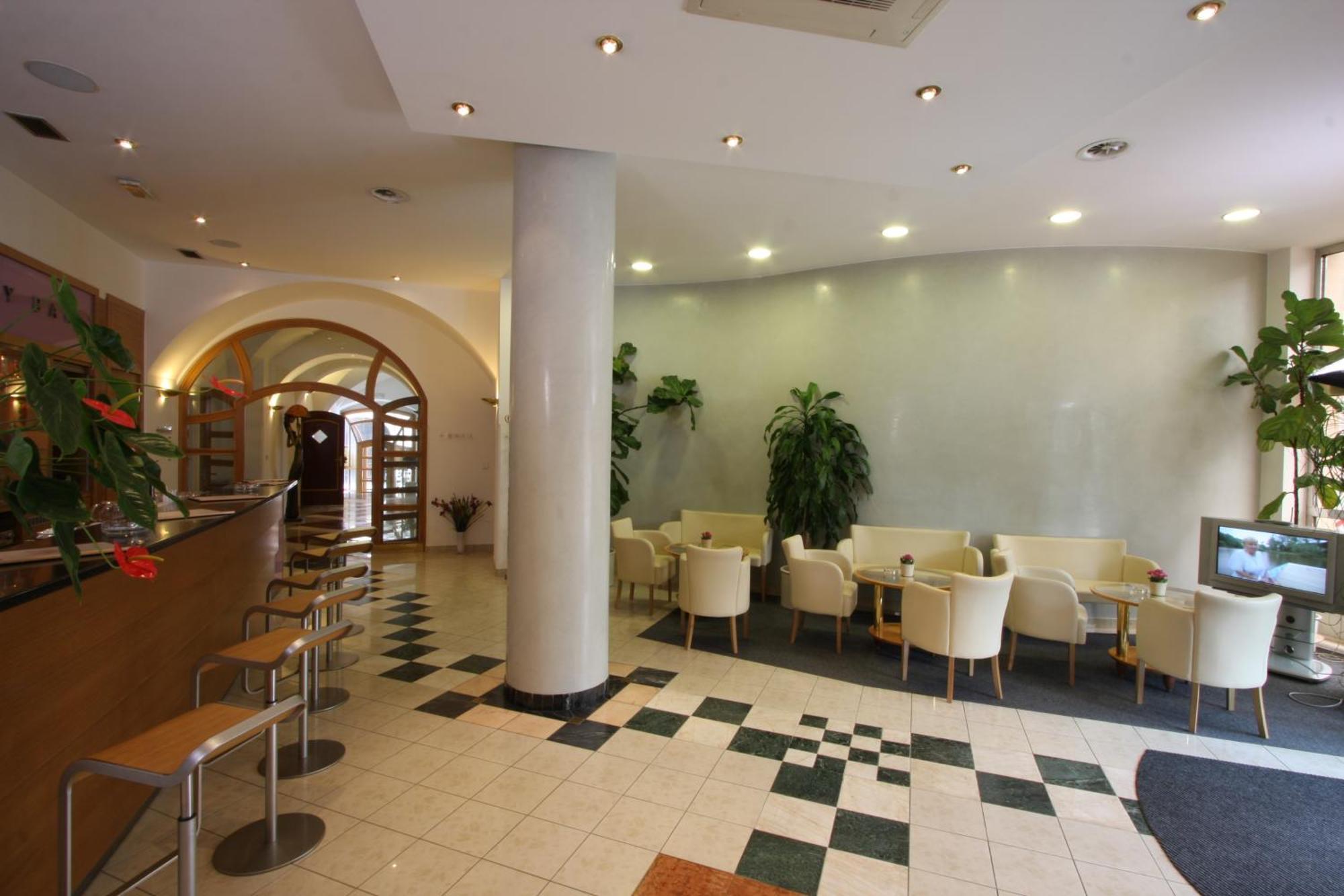 Hotel Trinity Olomouc Exterior foto